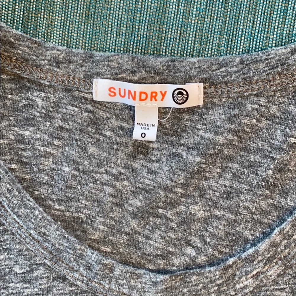 2 for $10/SUNDRY Star Patches Ruffle Long Sleeve - Picture 7 of 8